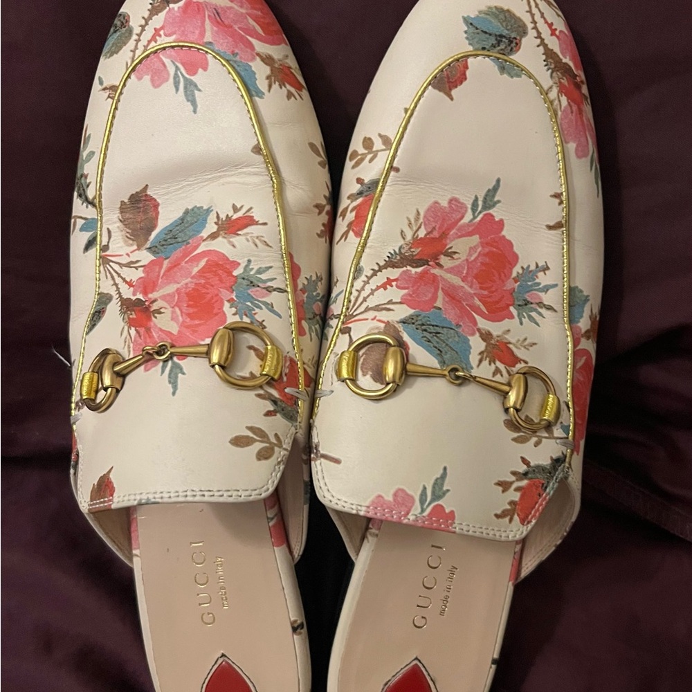 Gucci Floral Leather Horsebit Mules in Cream with Pink & Red Accents - Picture 6 of 13